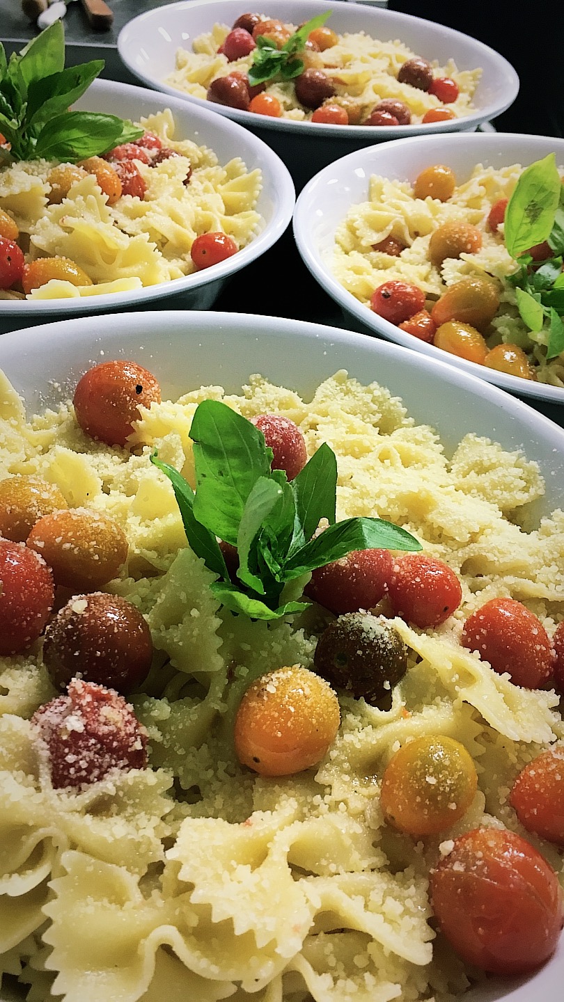 Kings Landing Catering | 455 Seacliff Dr, Kingsville, ON N9Y 2K5, Canada | Phone: (647) 971-3042