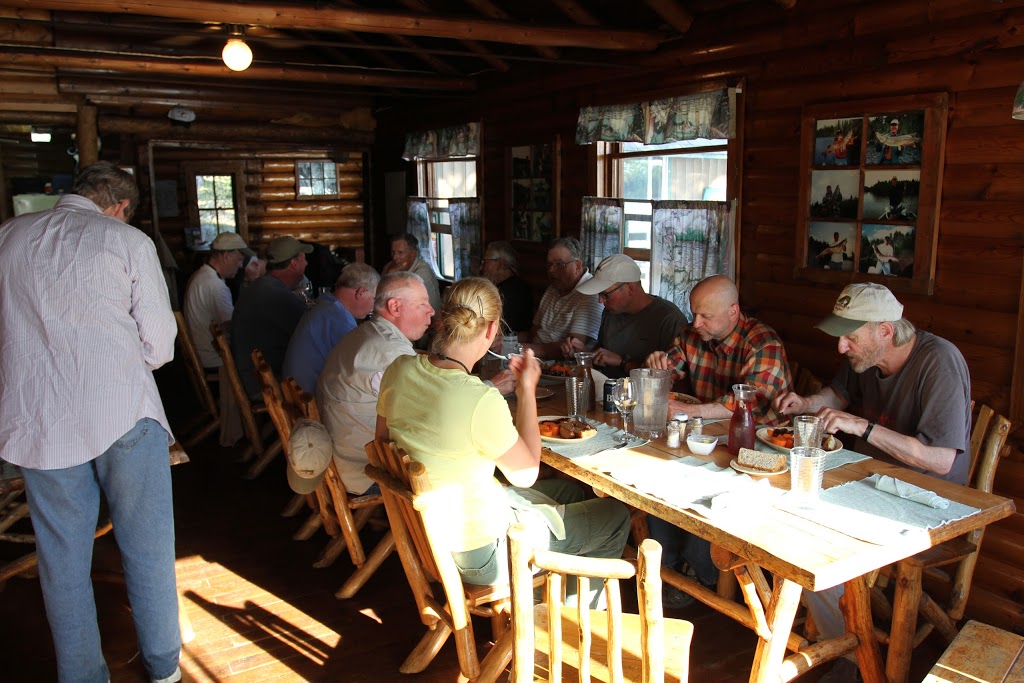 Slippery Winds Wilderness Lodge | 927 Centennial St, Winnipeg, MB R3N 1R6, Canada | Phone: (204) 982-9680