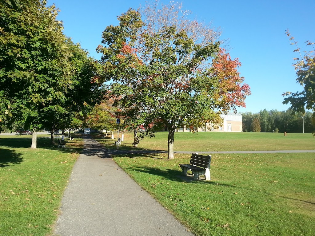 Greely Community Centre | 1448 Meadow Dr, Greely, ON K4P 1B1, Canada | Phone: (613) 821-4754