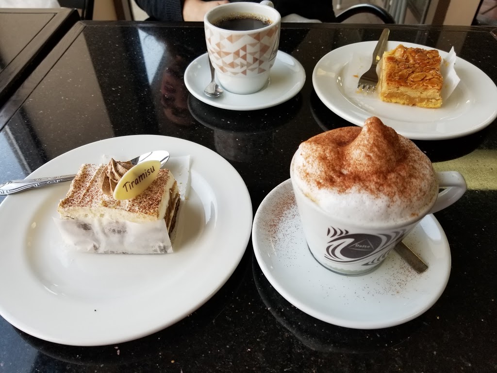 Brazil Bakery and Pastry | 5700 Mavis Rd, Mississauga, ON L5V 2N6, Canada | Phone: (905) 507-0959