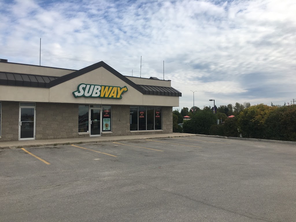 Subway | 115 Park Rd W, Steinbach, MB R5G 1V5, Canada | Phone: (204) 346-6730