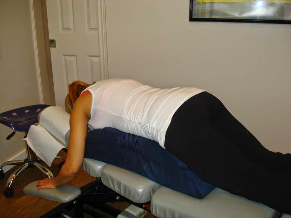 Evolve Chiropractic Wellness Studio - Dr. Laura Lardi, DC | 378 Plains Rd E, Burlington, ON L7T 0A4, Canada | Phone: (905) 631-3000
