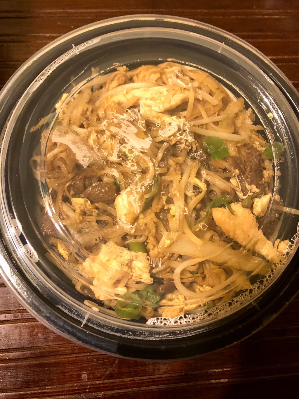 ThaiNsushi (Livraison Disponible) | 1355 Boulevard Michèle-Bohec, Blainville, QC J7C 0M4, Canada | Phone: (450) 420-9797