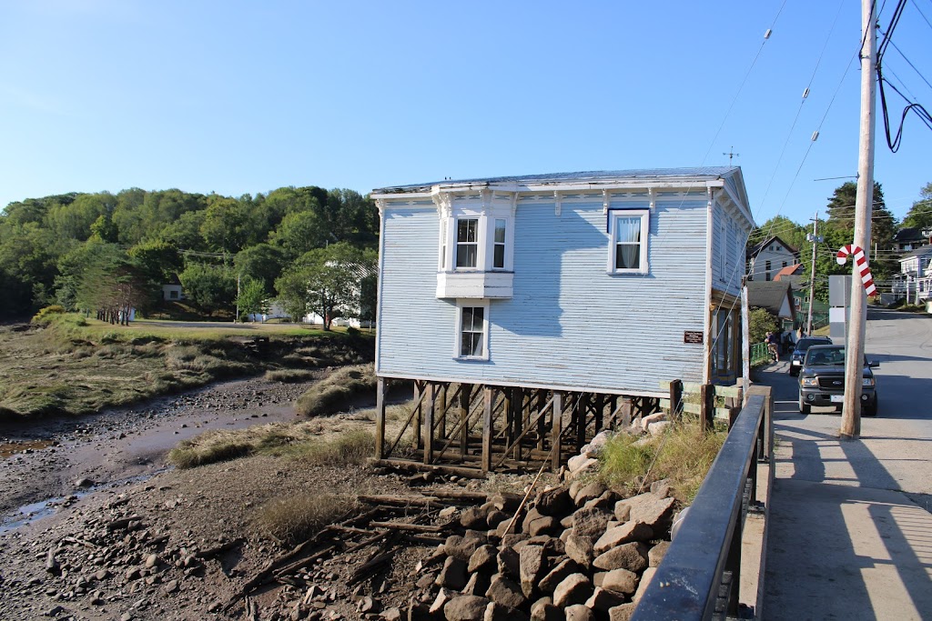 Bear River Grocery | 1852 Main St, Bear River, NS B0S 1B0, Canada | Phone: (902) 467-3543