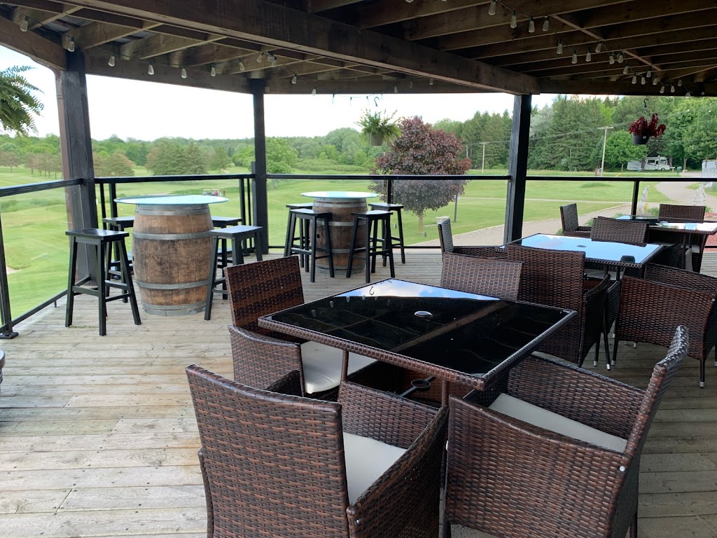 Divots Bar & Grill | 3342 Hamilton Rd, Dorchester, ON N0L 1G5, Canada | Phone: (519) 268-8199