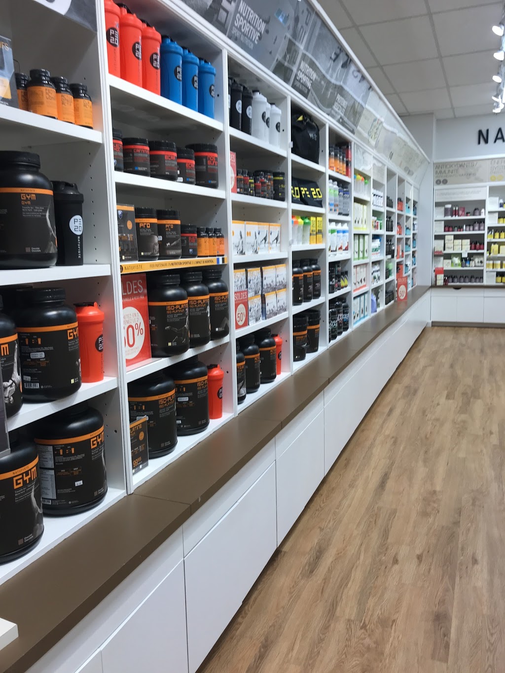 Naturiste | PROMENADES DRUMMONDVILLE, 755 Boulevard René-Lévesque, Drummondville, QC J2C 6Y7, Canada | Phone: (819) 472-7898