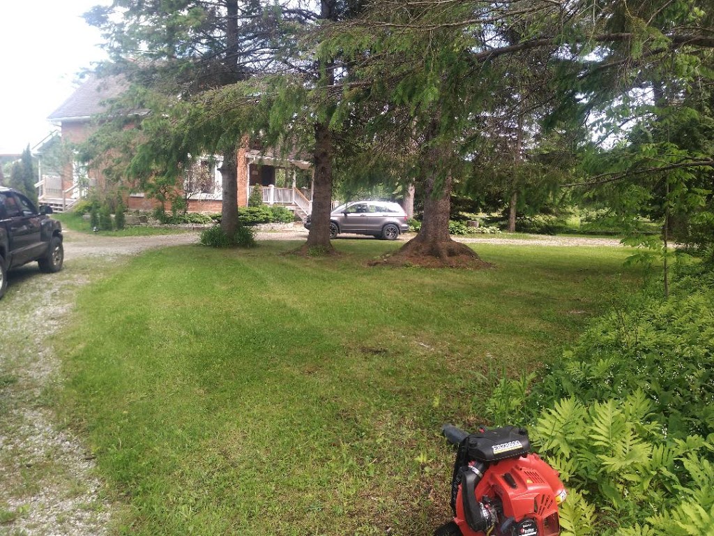 Bay Property Maintenance | 61 Meadows Ave, Waubaushene, ON L0K 2C0, Canada | Phone: (705) 538-1597