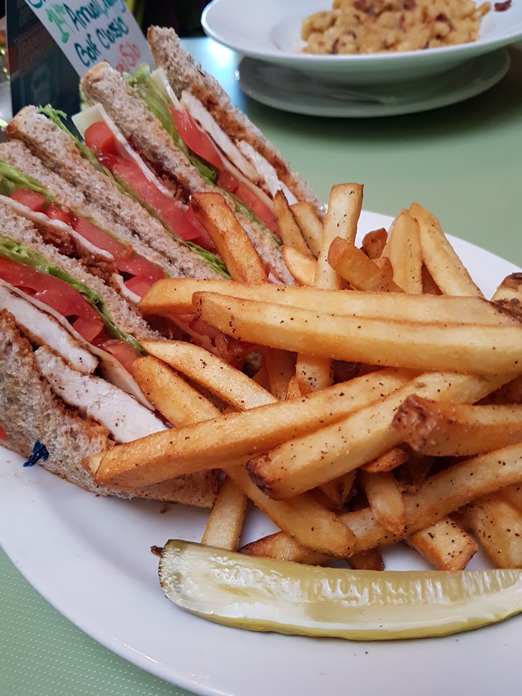 Chill Bar & Grill | 373 Bridge St W #12, Waterloo, ON N2K 3K3, Canada | Phone: (519) 746-6642