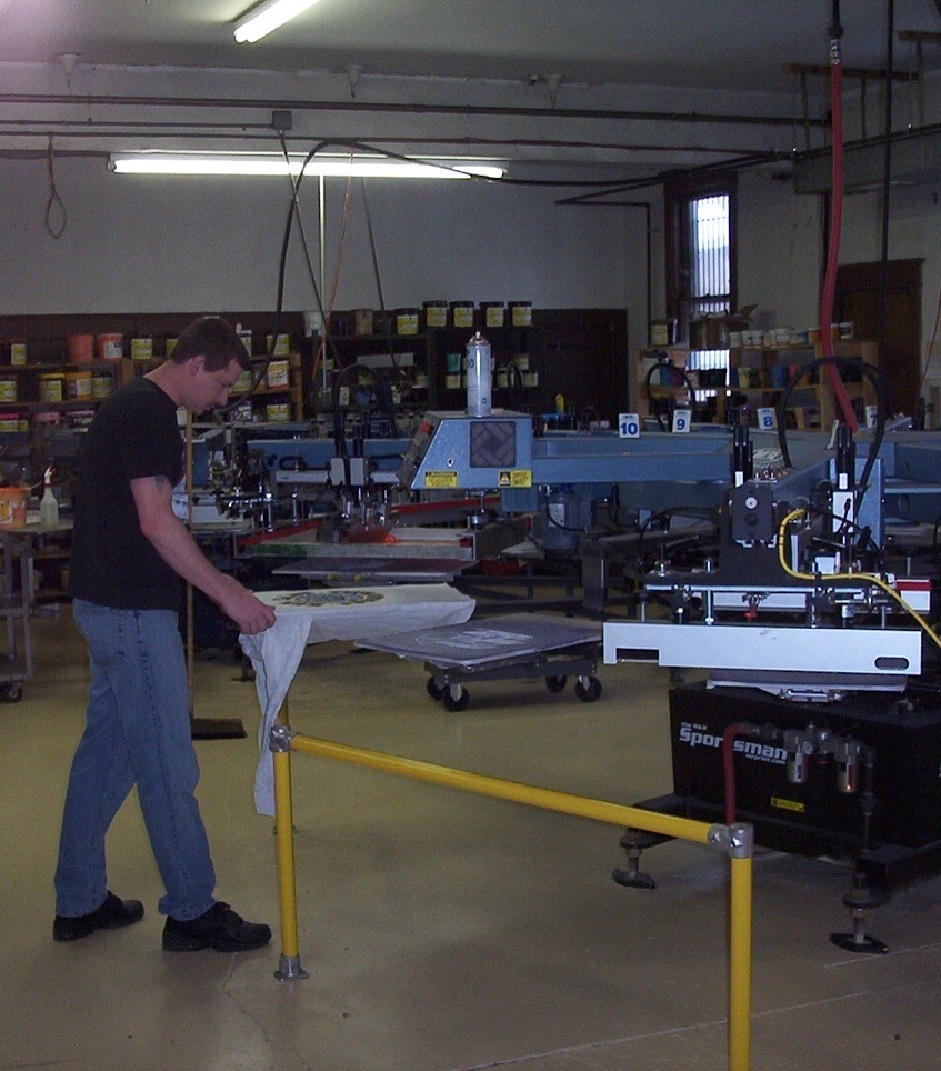 Al Ross Screen Printing and Embroidery | 2756 Seneca St, Buffalo, NY 14224, USA | Phone: (716) 825-8358