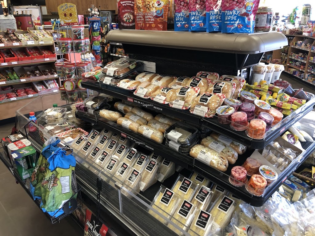 Voisin - Les entreprises agricoles M. Breton Inc. | 23 rte 116 Est, Danville, QC J0A 1A0, Canada | Phone: (819) 839-3139