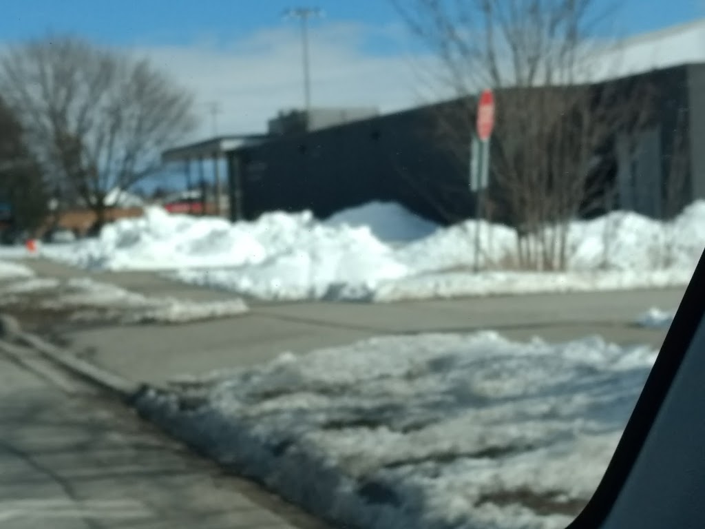 Eastview Park | 453 Grove St E, Barrie, ON L4M 6H6, Canada