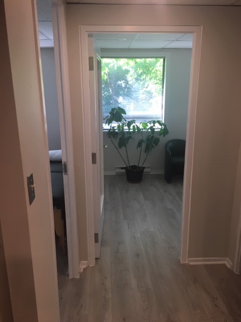The Freeman Clinic | 39 Pleasant Blvd #201, Toronto, ON M4T 1K2, Canada | Phone: (416) 761-9111
