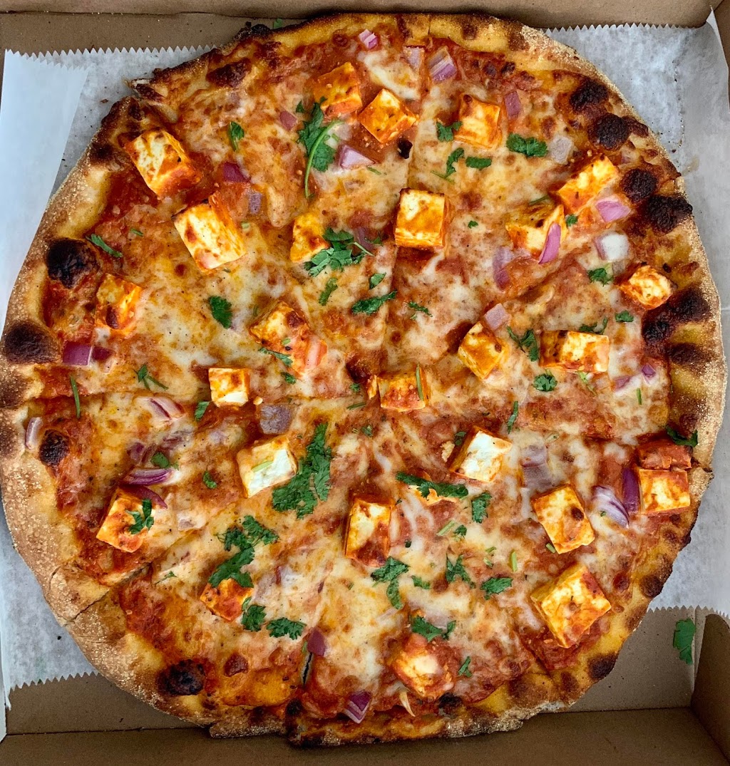 Delicious pizza N Wings | 844 McLeod Ave, Winnipeg, MB R2G 2T7, Canada | Phone: (204) 421-3003