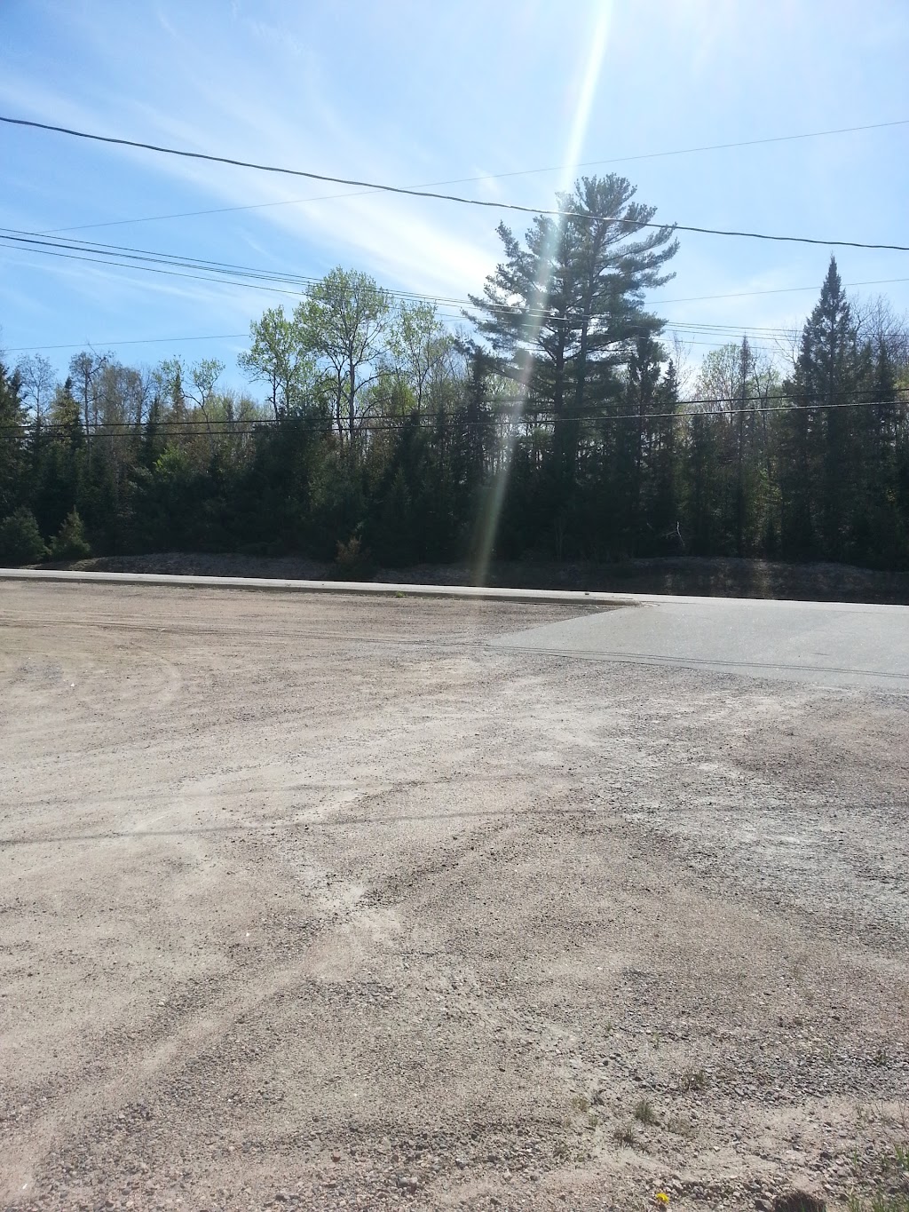 Algonquin Motel | 11191 Hwy 124, South River, ON P0A 1X0, Canada | Phone: (705) 386-2641