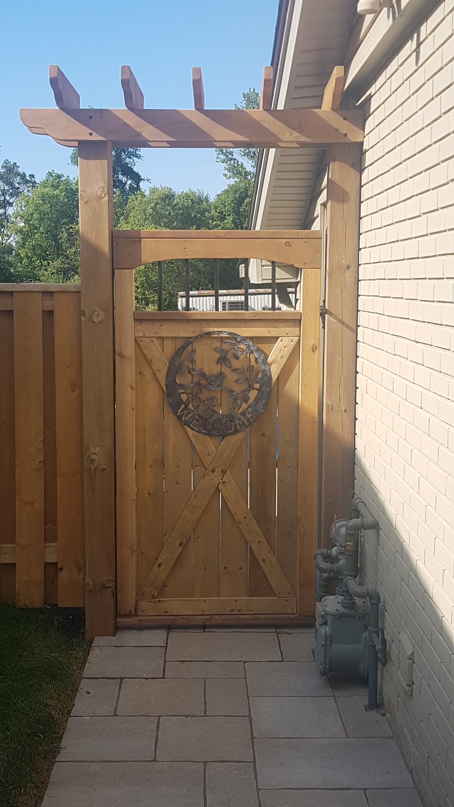 Creekside Landscaping + Construction | 3 Orlanda Rd, Stoney Creek, ON L8G 2J9, Canada | Phone: (289) 259-7211