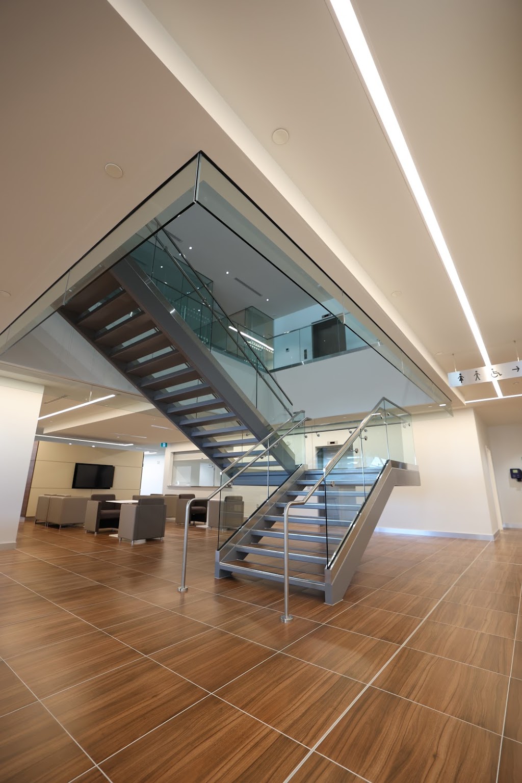 Jaguar Brampton | 50 Coachworks Cres, Brampton, ON L6R 3Y2, Canada | Phone: (905) 500-2005