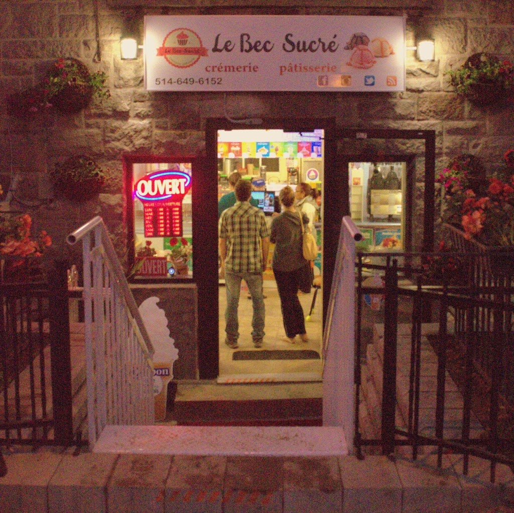 Le Bec Sucré | 3881 Rue Rachel E, Montréal, QC H1X 1Z2, Canada | Phone: (438) 928-7802
