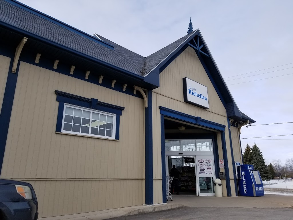 Marché Richelieu - Marché Laurendeau | 40 Chemin de Joliette, Lanoraie, QC J0K 1E0, Canada | Phone: (450) 887-2777