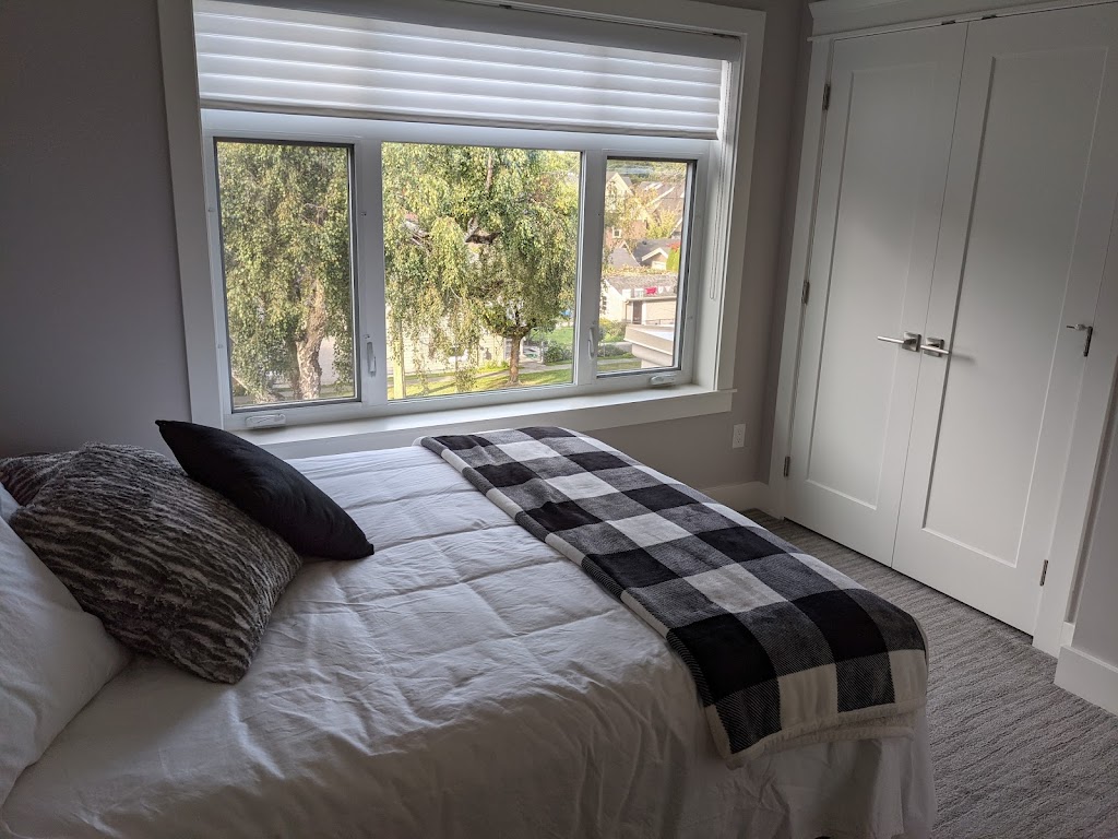 The Laurel - Harbour of Hope | 898 W 24th Ave, Vancouver, BC V5Z 2C1, Canada | Phone: (604) 292-6799