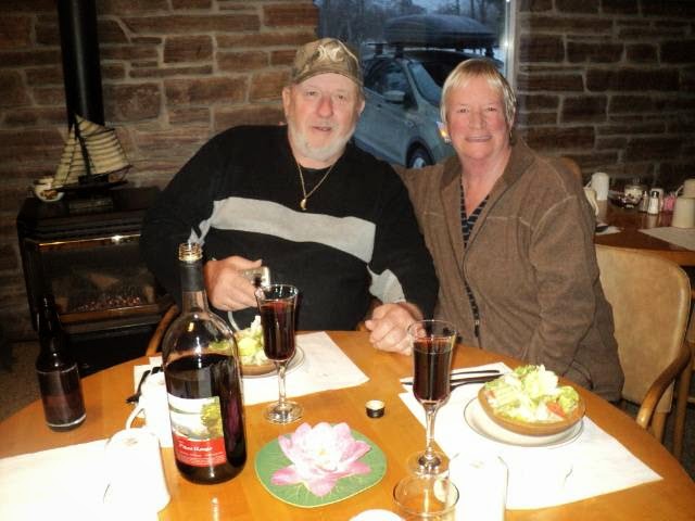 Caseys Restaurant | 79 Clovelly Cove, Port Bolster, ON L0E 1E0, Canada | Phone: (705) 437-1560