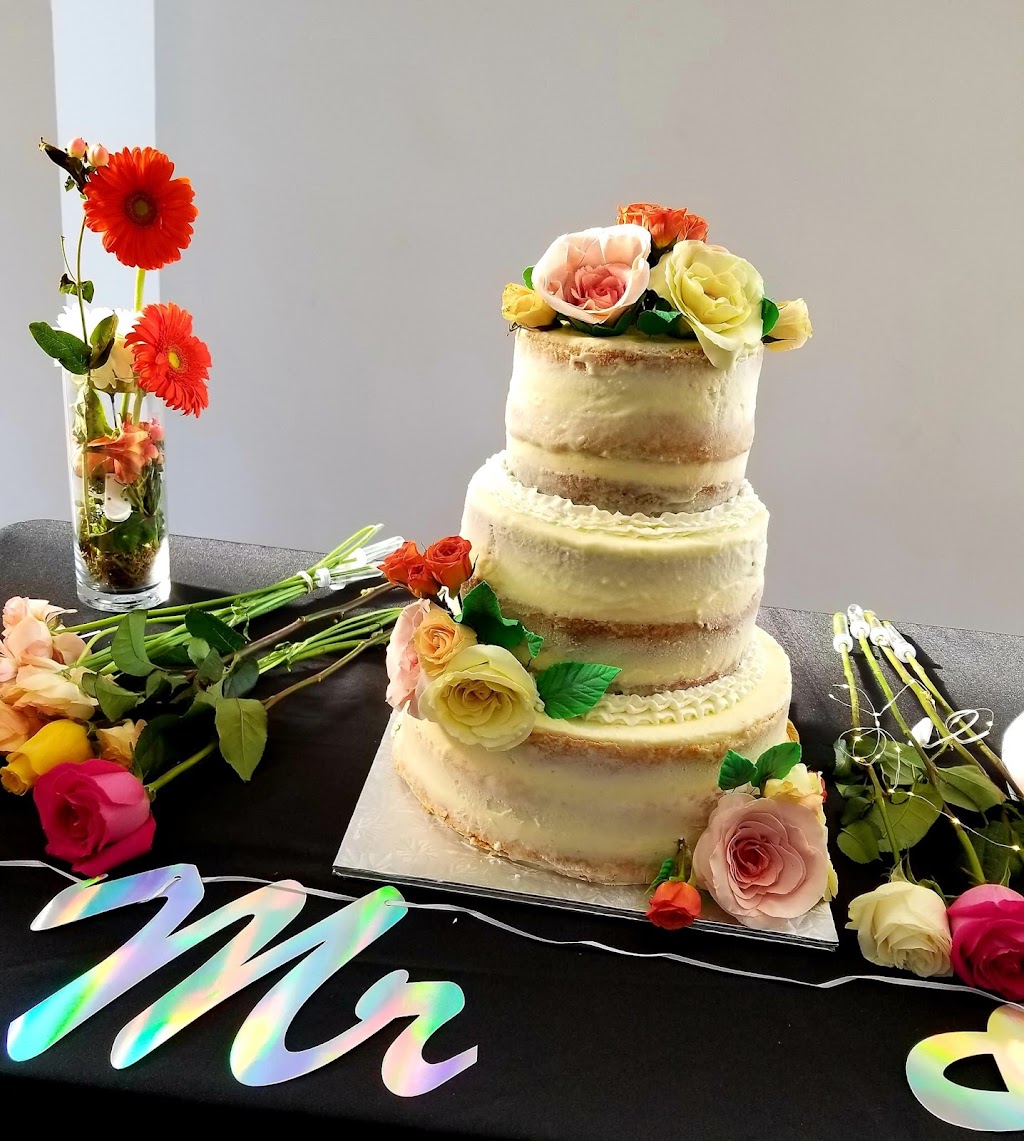 Luan Pâtisserie | 5990 Bd Saint-Michel Apt 5, Montréal, QC H1Y 2E5, Canada | Phone: (438) 220-5009