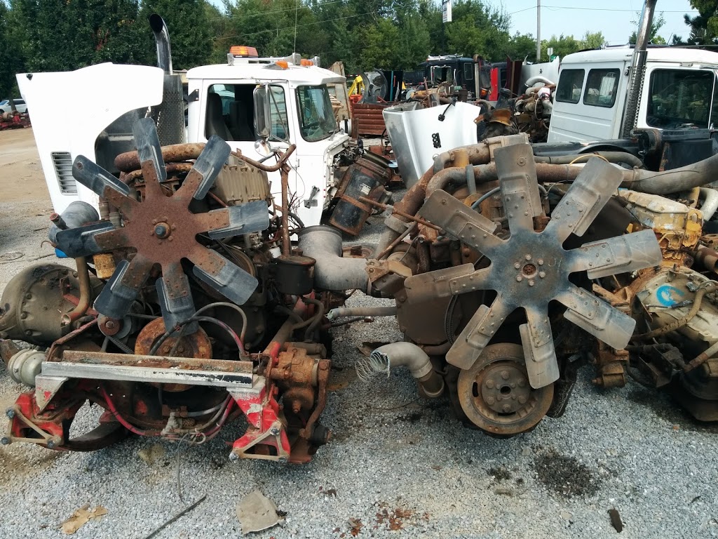 LExpress du Camion | 254 Rue Richard-Audet, Roxton Falls, QC J0H 1E0, Canada | Phone: (450) 548-5621