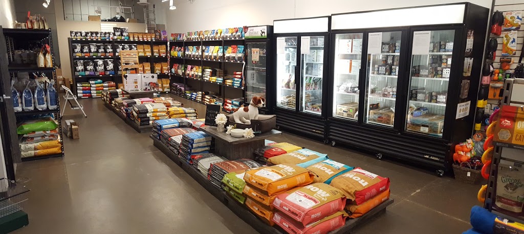 Bark & Fitz | 2501 Prince Michael Dr d2, Oakville, ON L6H 0E9, Canada | Phone: (905) 257-4700