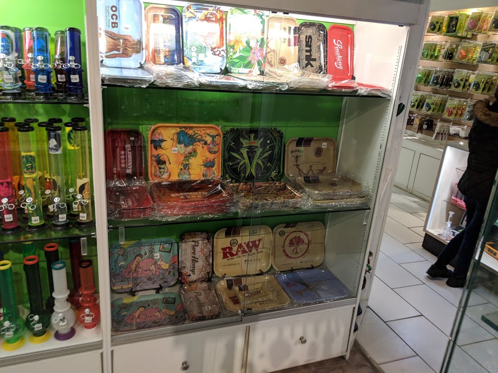 710 Kingston | 692 King St W, Kingston, ON K7M 2E8, Canada | Phone: (613) 929-1210