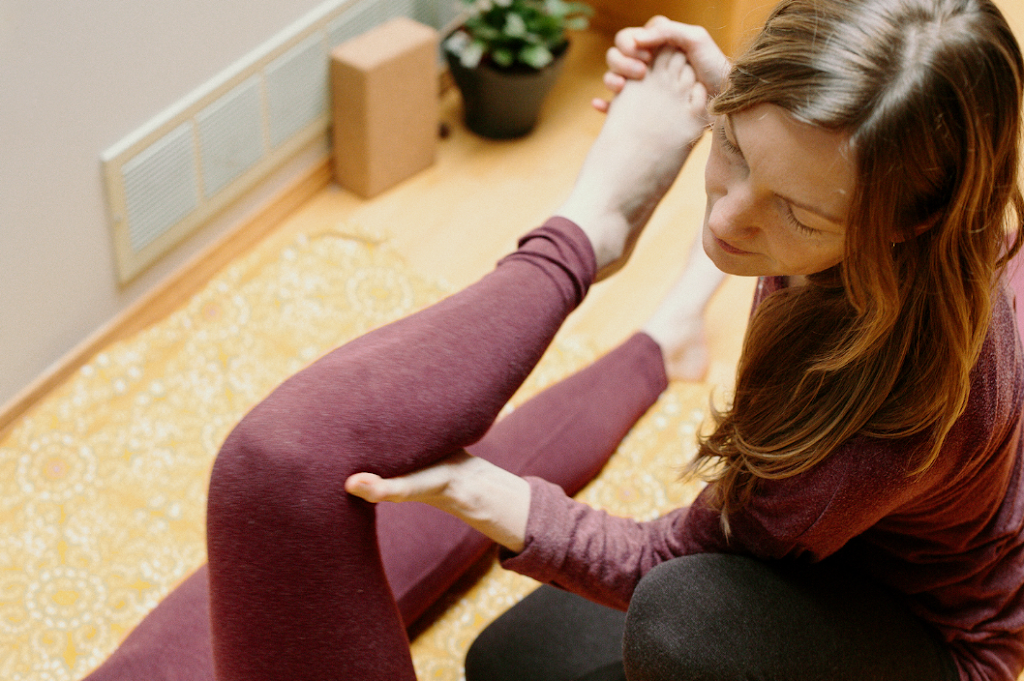Jen Owens Yoga | 701 Wellington Dr, North Vancouver, BC V7K 1K8, Canada | Phone: (604) 990-1045
