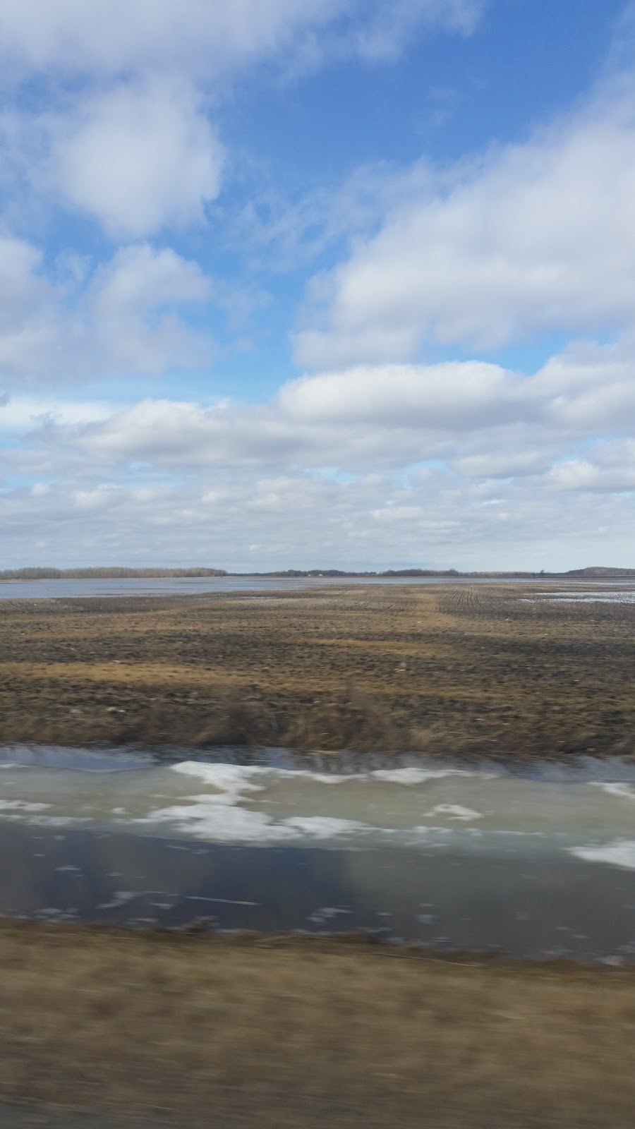 Cloverdale B&B | Cloverdale Rd, St. Andrews, MB R1A 4J8, Canada | Phone: (204) 482-4853