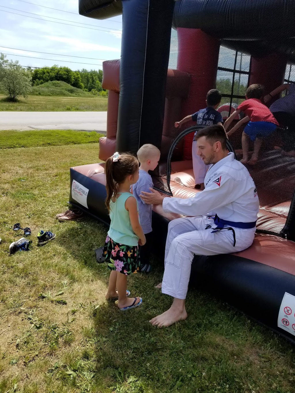 Paradigm Martial Arts | 160 Artesian Industrial Pkwy, Bradford, ON L3Z 3G3, Canada | Phone: (905) 775-3888