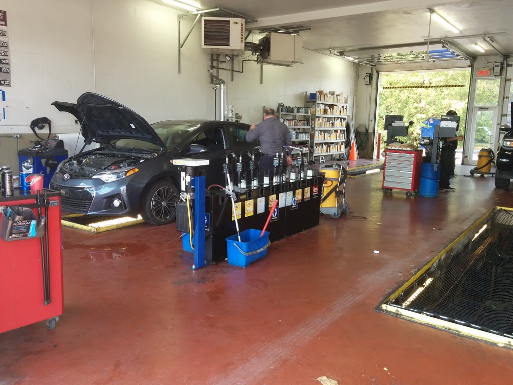 Lub Express inc. (Anjou) | 8371 Boul Métropolitain E, Anjou, QC H1J 1K1, Canada | Phone: (514) 940-9274