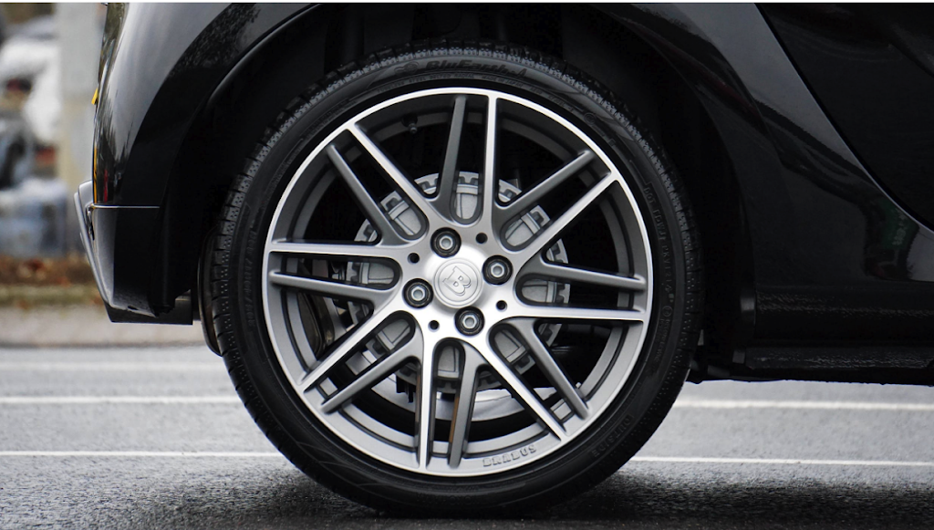 Garage Services Mechanics Comeau | 1450 Rue Galt O, Sherbrooke, QC J1H 2B2, Canada | Phone: (819) 569-0540