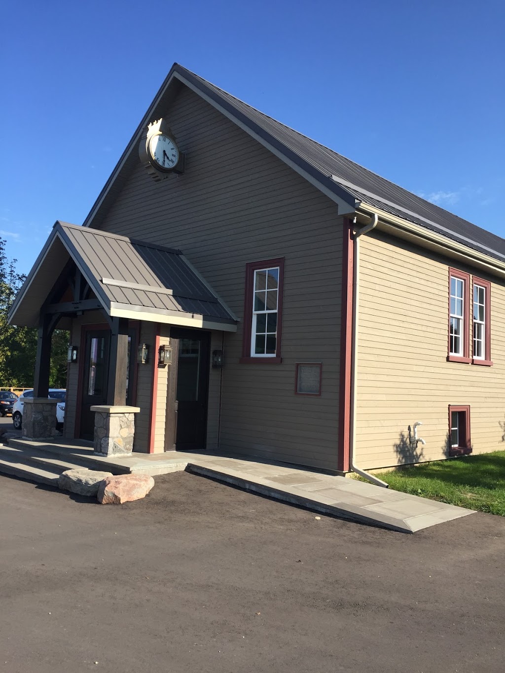 Rosemont Hall | 9237 ON-89, Alliston, ON L9R 1V1, Canada | Phone: (705) 435-1750