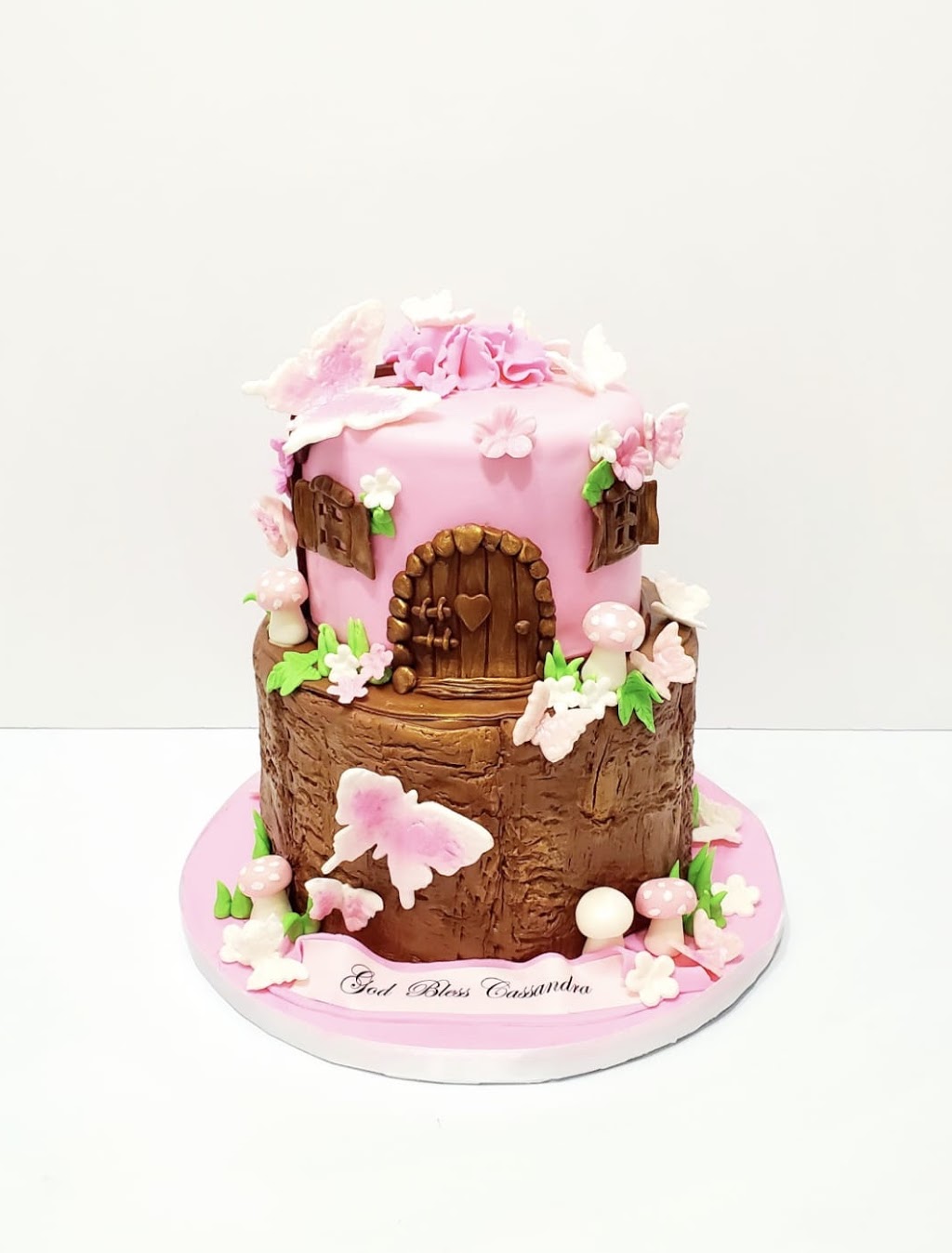 Precious Cakes | 16318 82 Ave Unit 39, Surrey, BC V4N 0N9, Canada | Phone: (778) 822-2537