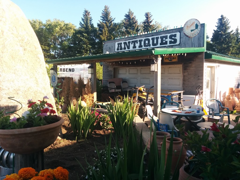 Olive Tree Restaurant & Blacktop Diner | Hwy 12 Before Petrofka Bridge, Saskatoon, SK S0K 4R0, Canada | Phone: (306) 945-5551