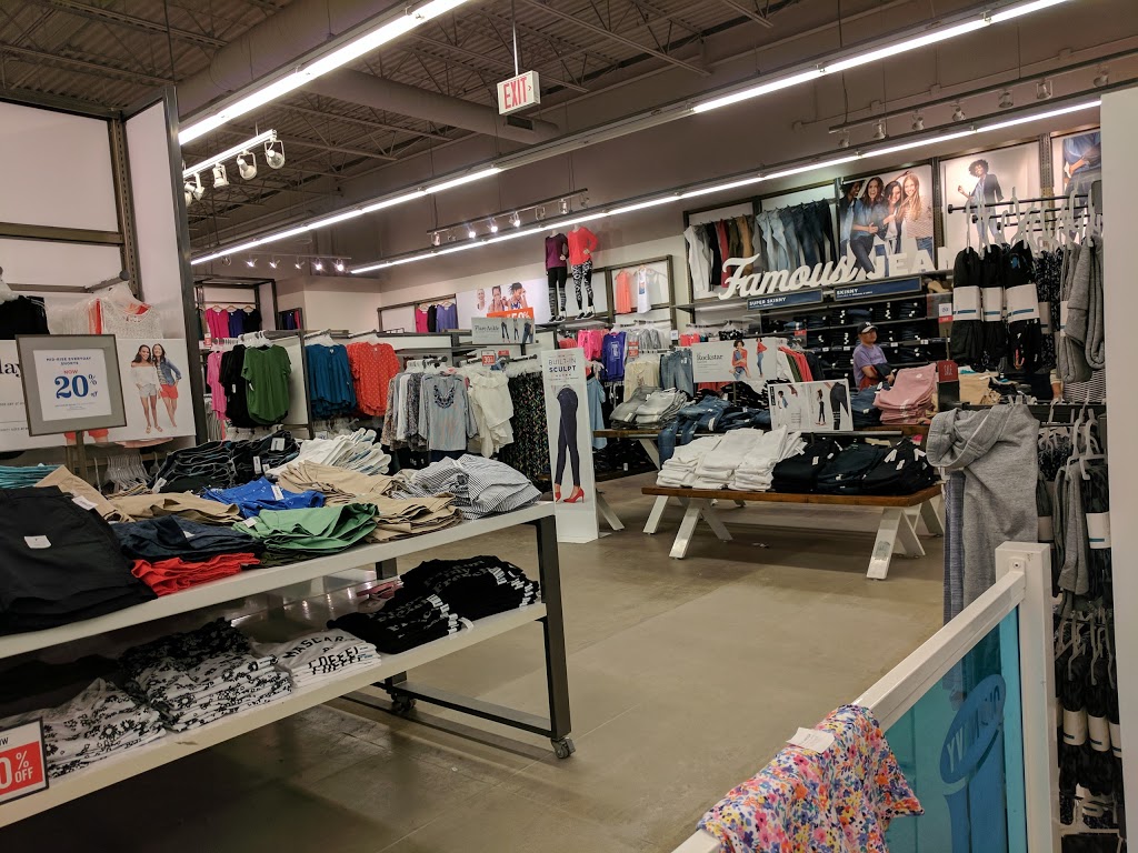 Old Navy | 3120 Quance St E, Regina, SK S4V 3B8, Canada | Phone: (306) 775-1860