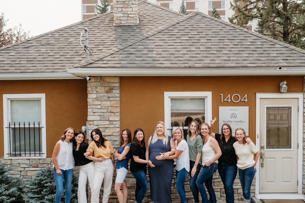 Dr. Lindsay Nealon | 1404 10 St NW, Calgary, AB T2M 4M8, Canada | Phone: (587) 391-6200