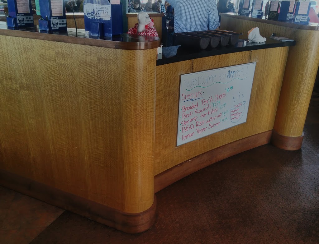 Amore’s Grill and Spirits | 53100 Gratiot Ave, New Baltimore, MI 48051, USA | Phone: (586) 749-9262