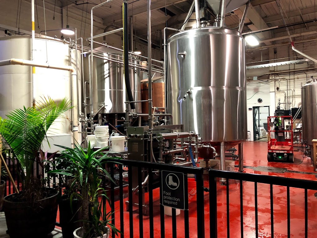 Great Lakes Brewery | 30 Queen Elizabeth Blvd, Etobicoke, ON M8Z 1L8, Canada | Phone: (416) 255-4510