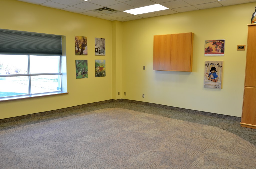 Ottawa Public Library - Carp | 3911 Carp Rd, Carp, ON K0A 1L0, Canada | Phone: (613) 580-2940