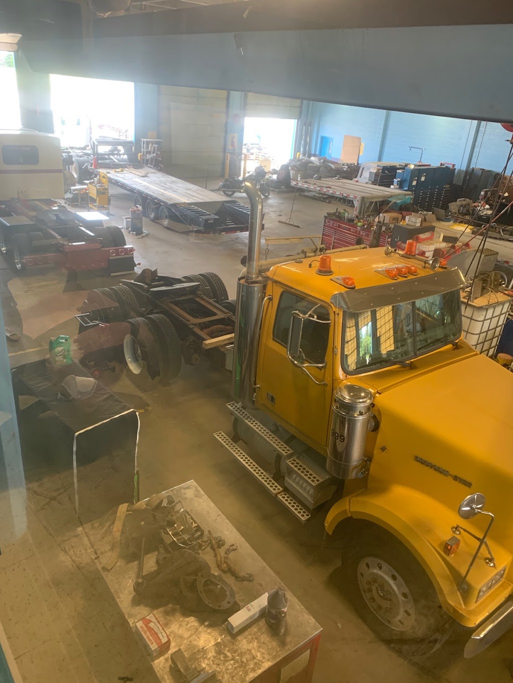 CHN TRUCK AND EQUIPMENT SALES INC. | Repair Shop, 714976 County Rd 4, Woodstock, ON N4S 0B1, Canada | Phone: (519) 994-1598