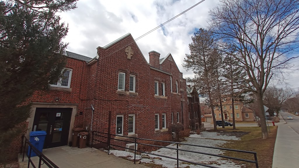 Montreal West United Church | 88 Av. Ballantyne N, Montréal-Ouest, QC H4X 2B8, Canada | Phone: (514) 482-3210