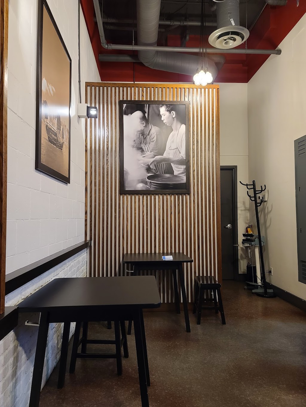 Hons Wonton House - Olympic Village | 25 E 2nd Ave, Vancouver, BC V5T 1B3, Canada | Phone: (604) 708-0306