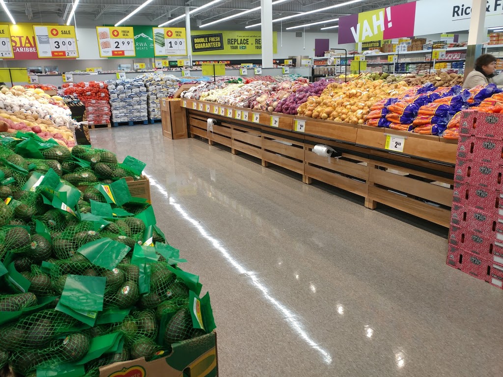 Chalo! Freshco | 8405 Financial Dr, Mississauga, ON L5N 8J4, Canada