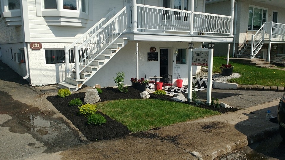 Salon Studio Coiffure Enr | 232 Rue Lavergne, Mont-Laurier, QC J9L 3A3, Canada | Phone: (819) 623-6283