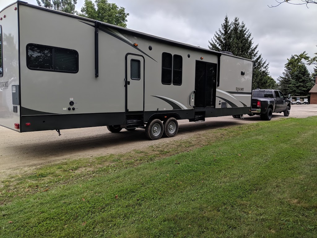 Driftwood Beach Park | 90856 Driftwood Beach Rd, Clifford, ON N0G 1M0, Canada | Phone: (519) 327-8536