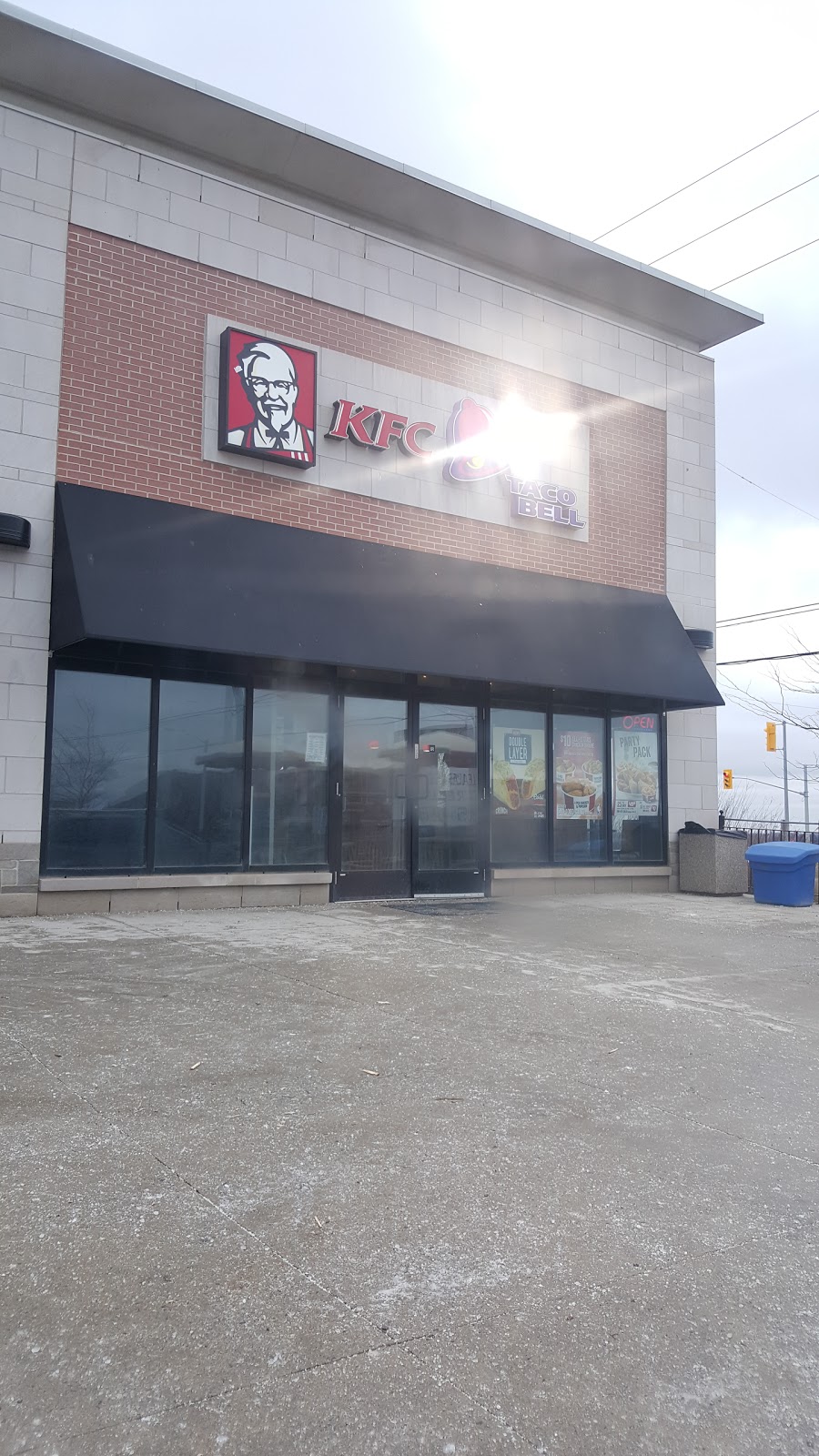 KFC | 9455 Mississauga Rd, Brampton, ON L6X 0Z8, Canada | Phone: (905) 453-8118