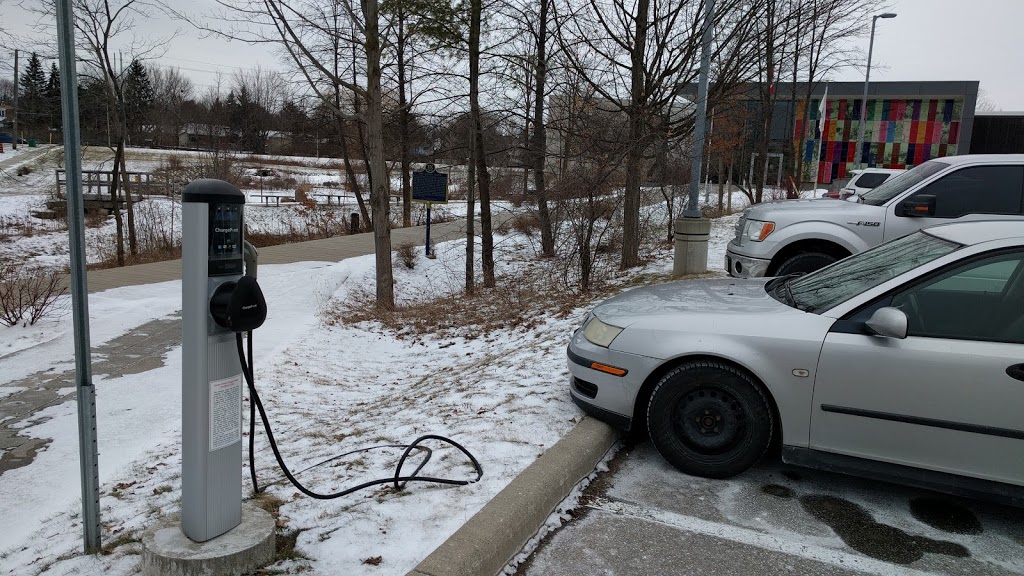 ChargePoint Charging Station | 10 Huron Rd, Kitchener, ON N2P 2C5, Canada | Phone: (888) 758-4389