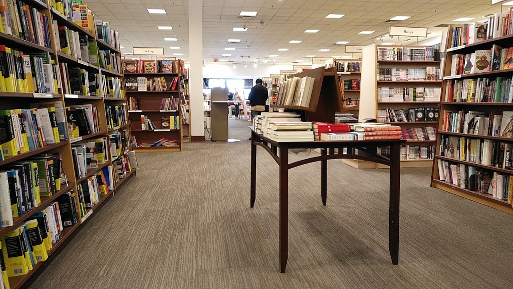 Chapters Markham | 3175 Hwy 7, Markham, ON L3R 0T9, Canada | Phone: (905) 477-1756